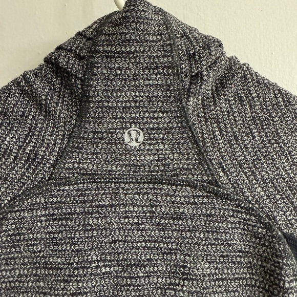 Lululemon Bhakti Yoga Jacket size 12 - Picture 11 of 13